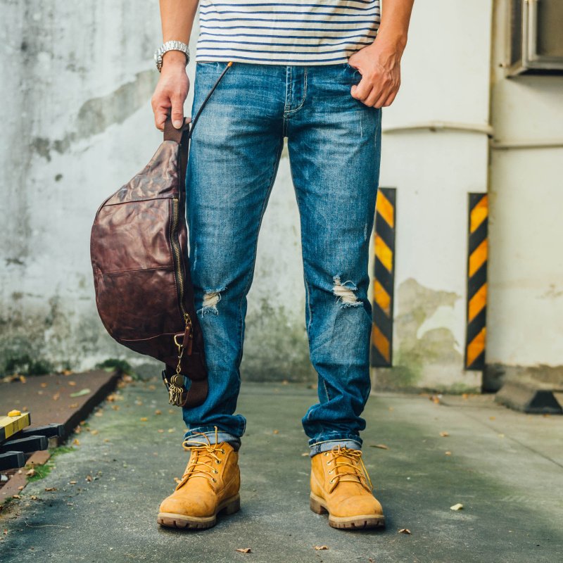 Men's Head Leather Shoulder Bag - Image 4